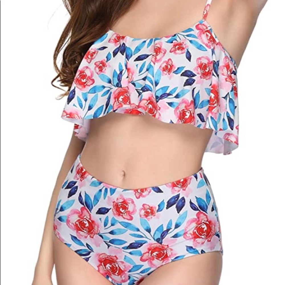 NWT- Verano Playa Women Swimsuits Two Piece Bathing Suits